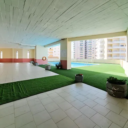 Estudio Da Rocha Peachy Apartment Portimao