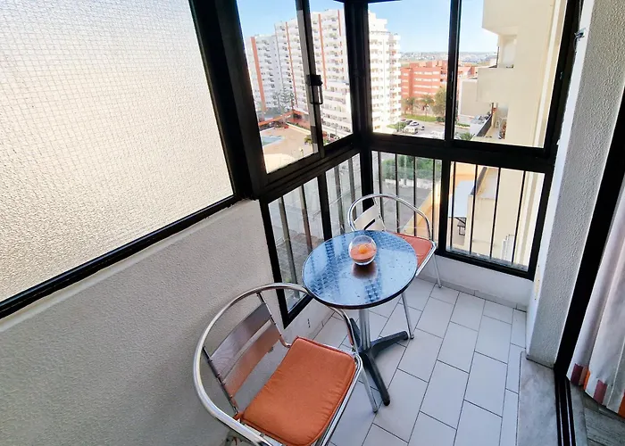 アパート Estudio Da Rocha Peachy ポルティマン